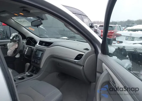 2015 Chevrolet Traverse Ls из США, поврежденный, VIN 1GNKVFEDXFJ220331